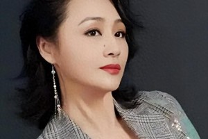 《乘风2025》姐姐们的家庭故事：曹颖与卡琳娜的幕后人生
