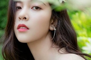 宋妍霏高清美图集：澳洲出生的影视女演员风采